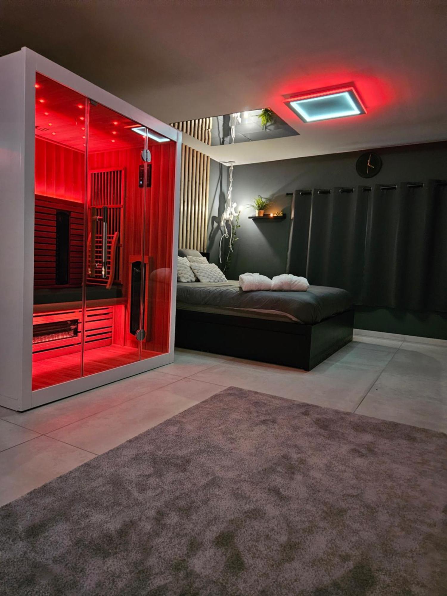 So Sweet Bed & Breakfast Oupeye Bagian luar foto